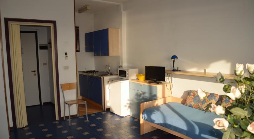 Monolocale al Piano Terra con Vista Mare (2 Adulti)